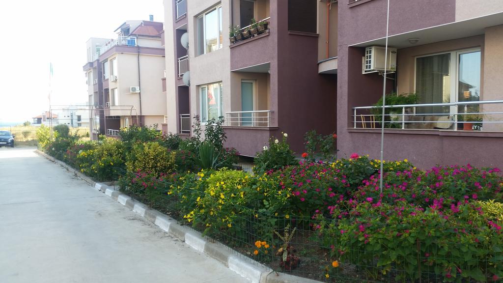 Dimitrov Apartments Burgas Exterior foto